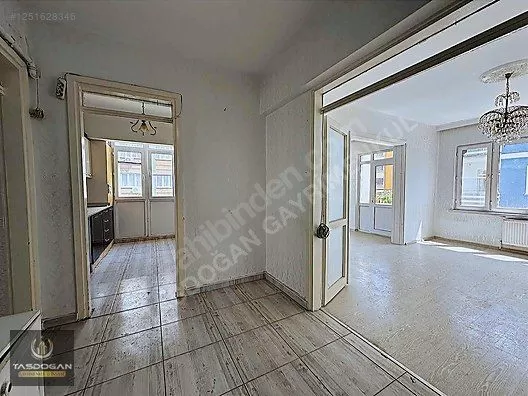 SARIGÜLLÜK'DE SATILIK ARA KAT 2+1 DAİRE!