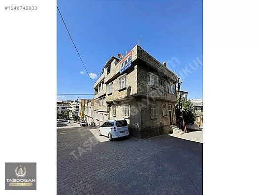 GÜNEŞ MAHALLESİNDE SATILIK MÜSTAKİL BİNA!